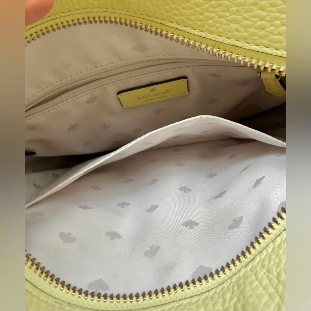 Kate Spade Leila Top Zip Crossbody Bag Frosty Lime Yellow Pebbled Leather Purse